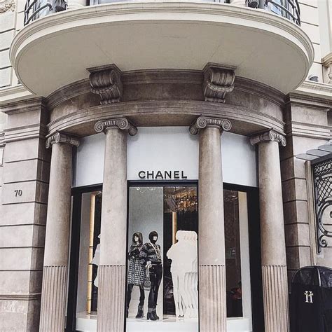 boutique chanel barcellona|chanel store barcelona.